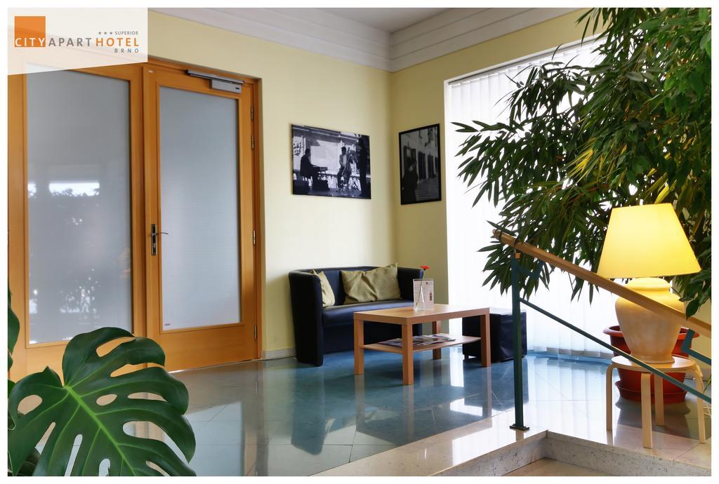 City Apart Hotel Брно Екстер'єр фото