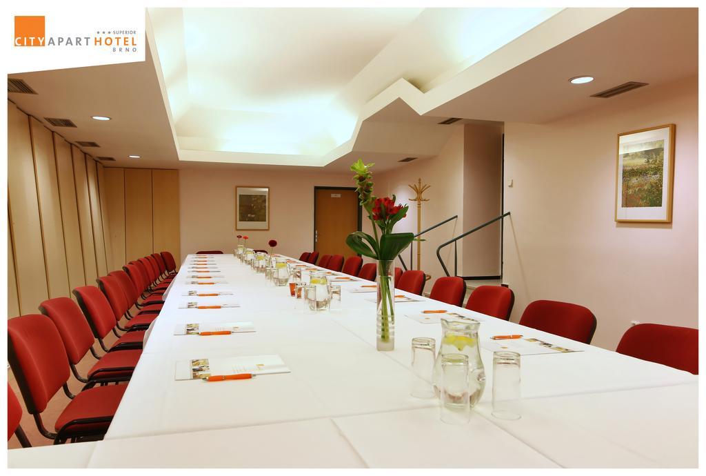 City Apart Hotel Брно Екстер'єр фото