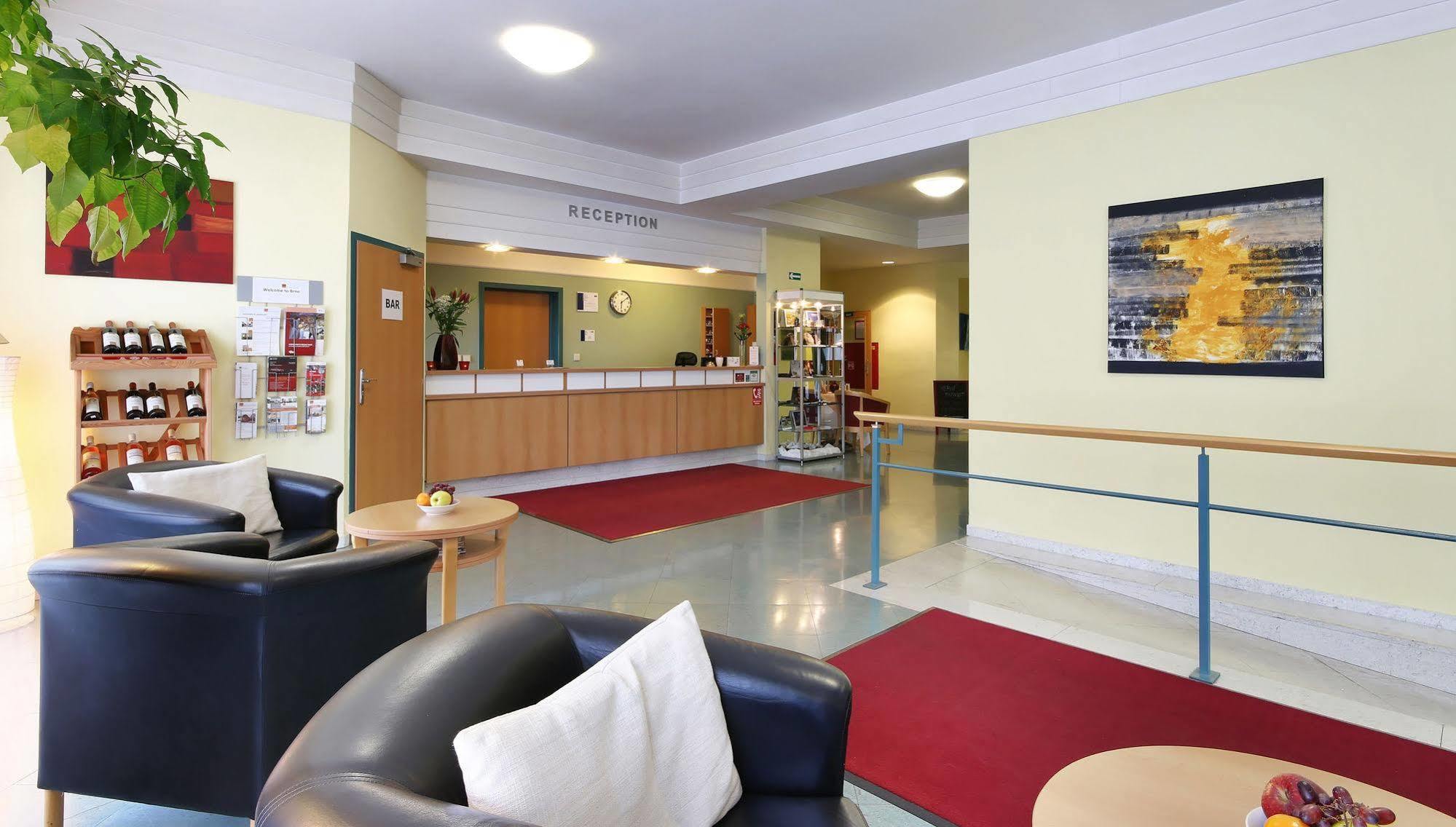 City Apart Hotel Брно Екстер'єр фото