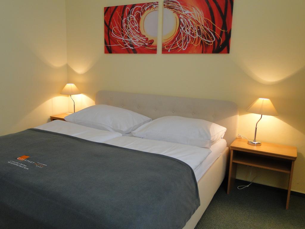 City Apart Hotel Брно Екстер'єр фото